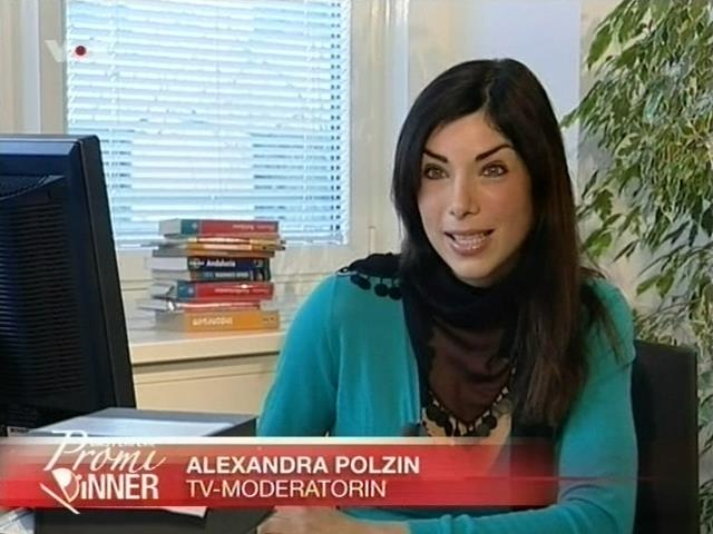 ap_dasperfektepromidinner_070401_002.jpg