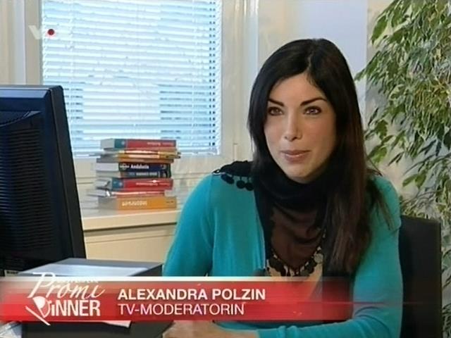 ap_dasperfektepromidinner_070401_004.jpg