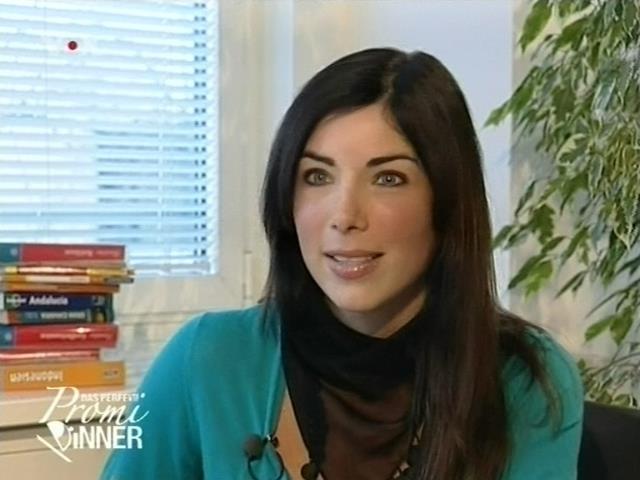 ap_dasperfektepromidinner_070401_009.jpg