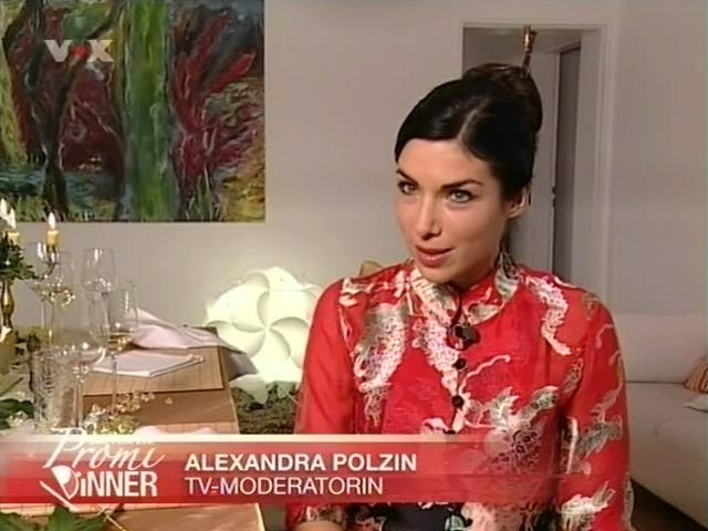 ap_dasperfektepromidinner_070401_142.jpg