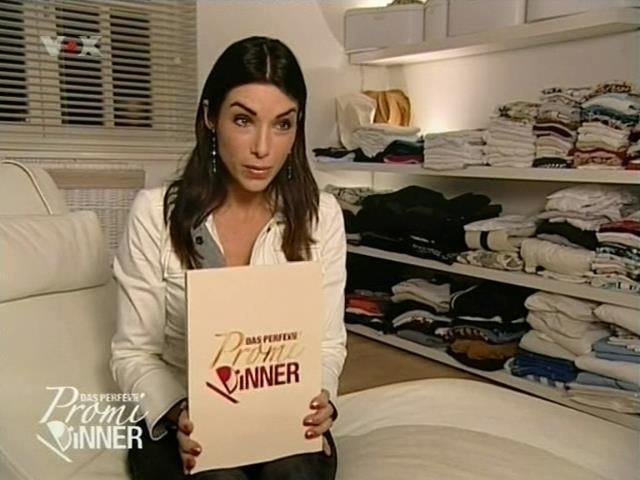 ap_dasperfektepromidinner_070401_226.jpg
