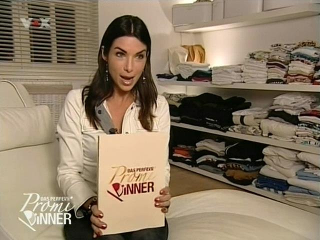 ap_dasperfektepromidinner_070401_227.jpg