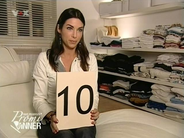 ap_dasperfektepromidinner_070401_229.jpg