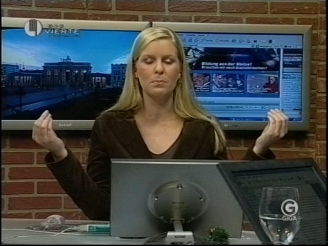 at_gigareal051212_33.jpg