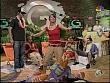 aj_giga050701_15.jpg