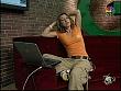 aj_giga050901_25.jpg