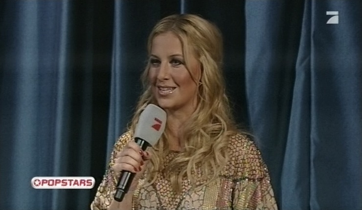 ce_popstars_101111_002.jpg