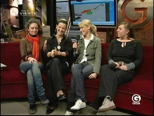 giga_finale060331_331.jpg