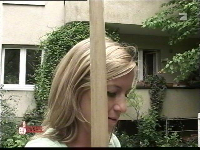 ce_sos050601_09.jpg